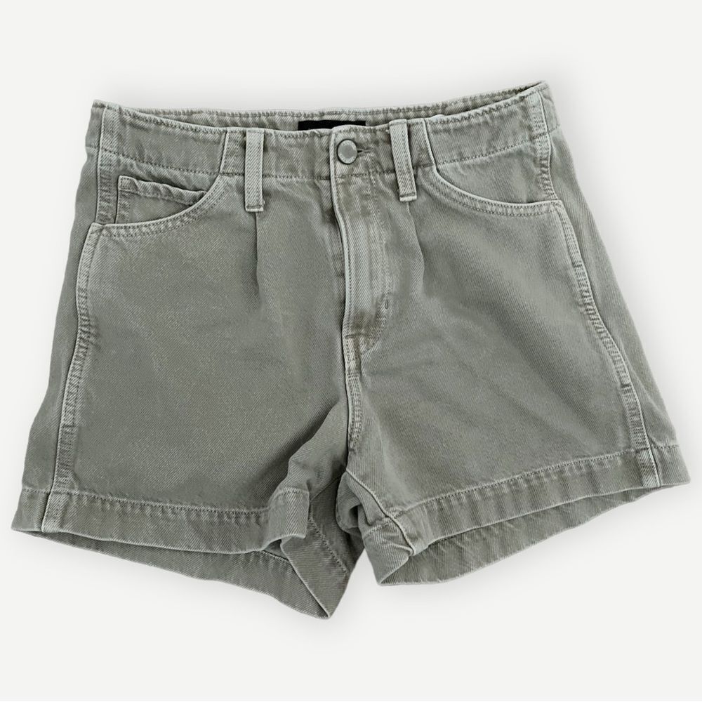 Banana Republic High Rise Green Denim Jean Shorts. 3.5 inch inseam. Size 2.